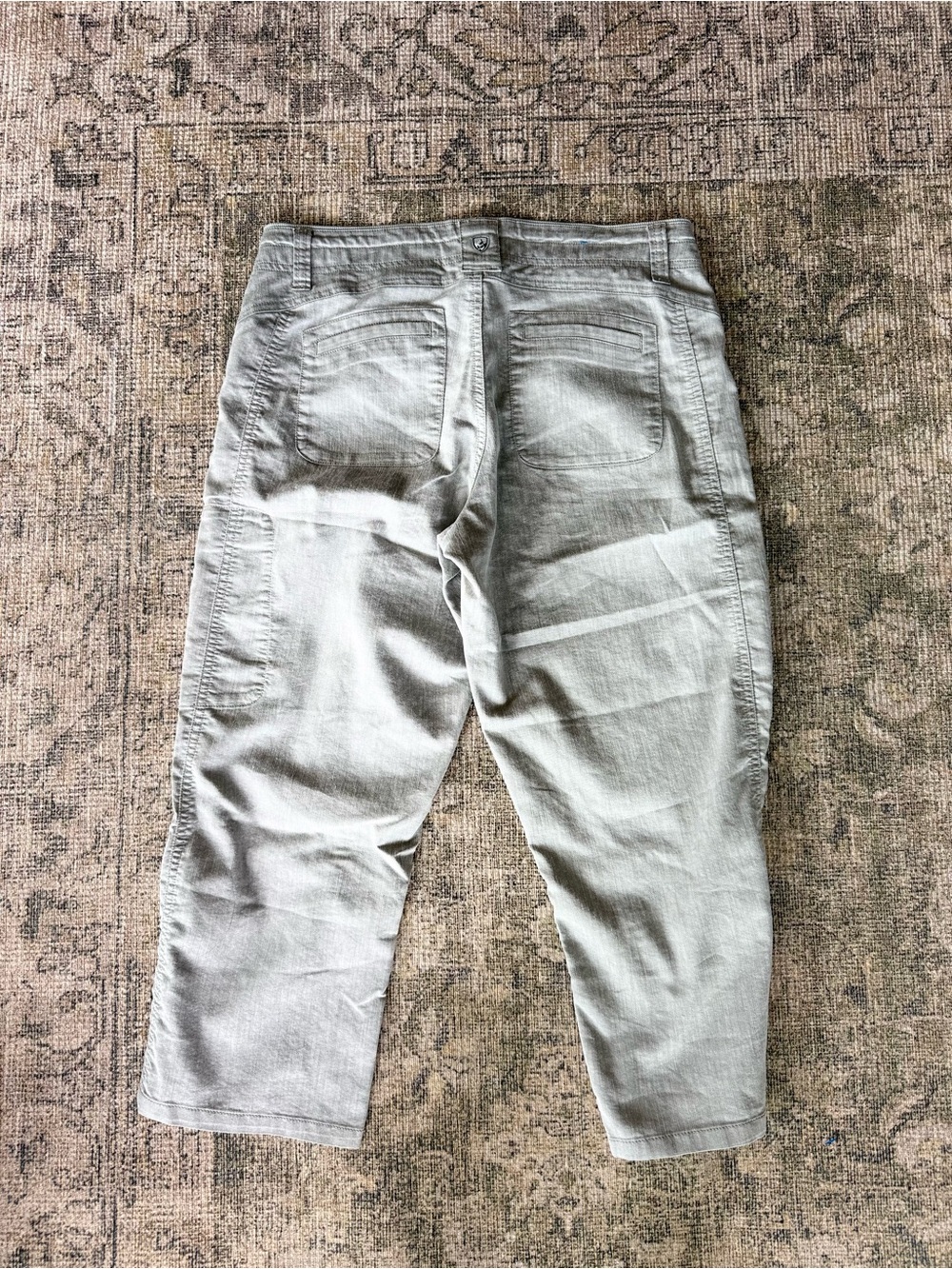 KUHL Cabo Kapri Ash Gray Pants Capri Cropped Lightweight Outdoor Hiking Size 8 - Picture 10 of 11